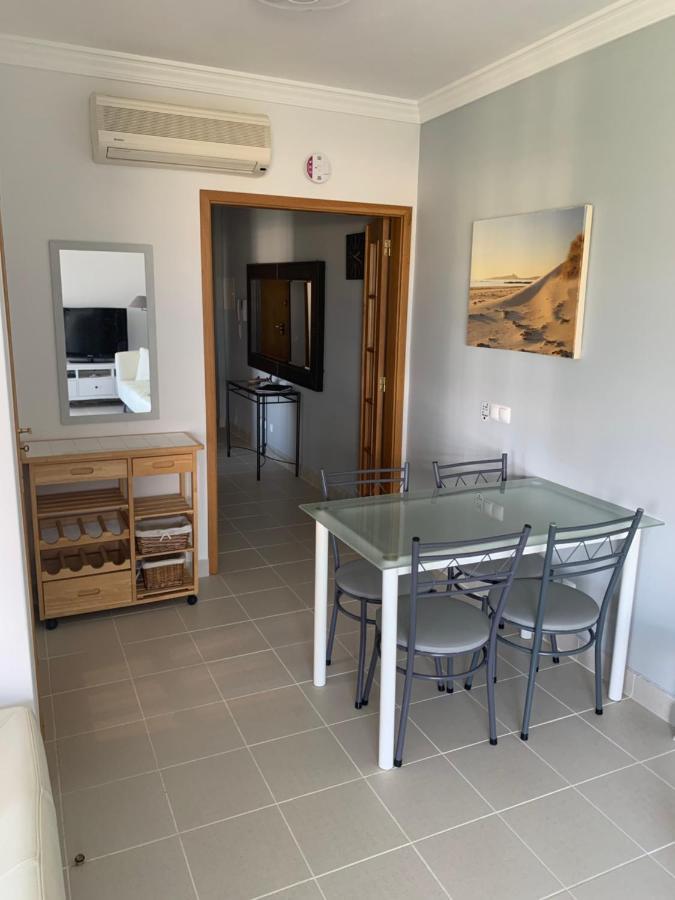 Holiday Apartment Near The Sea Gale  Buitenkant foto